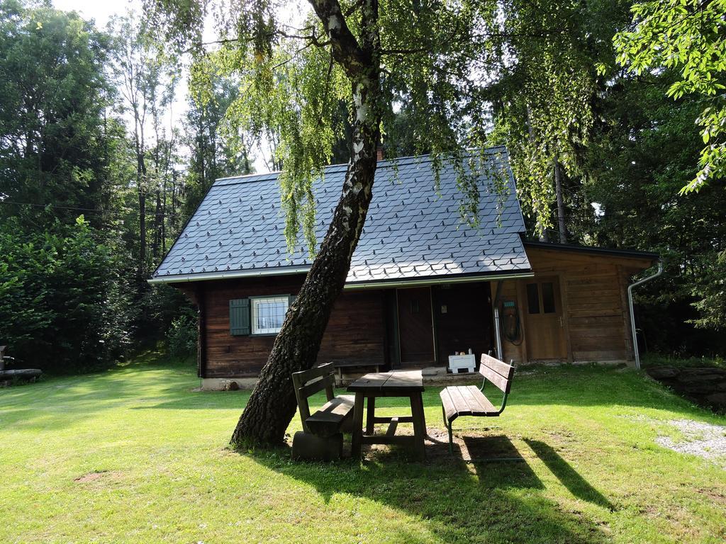 Edelschrott Gregor'S Ferienhaus Im Wald מראה חיצוני תמונה